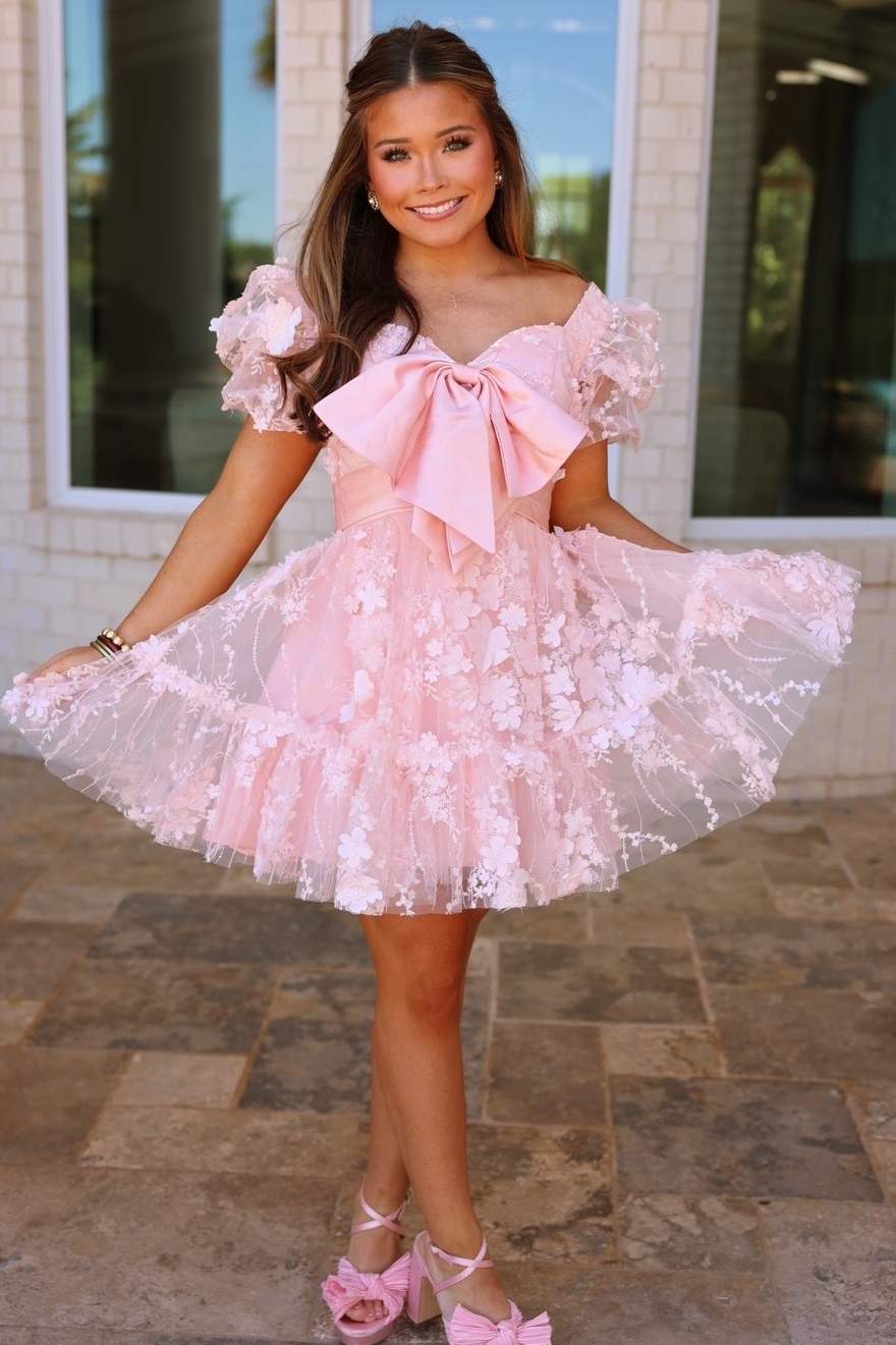 Pink A-Line Short Sleeves Empire-Waist Appliques Short Homecoming Dress
