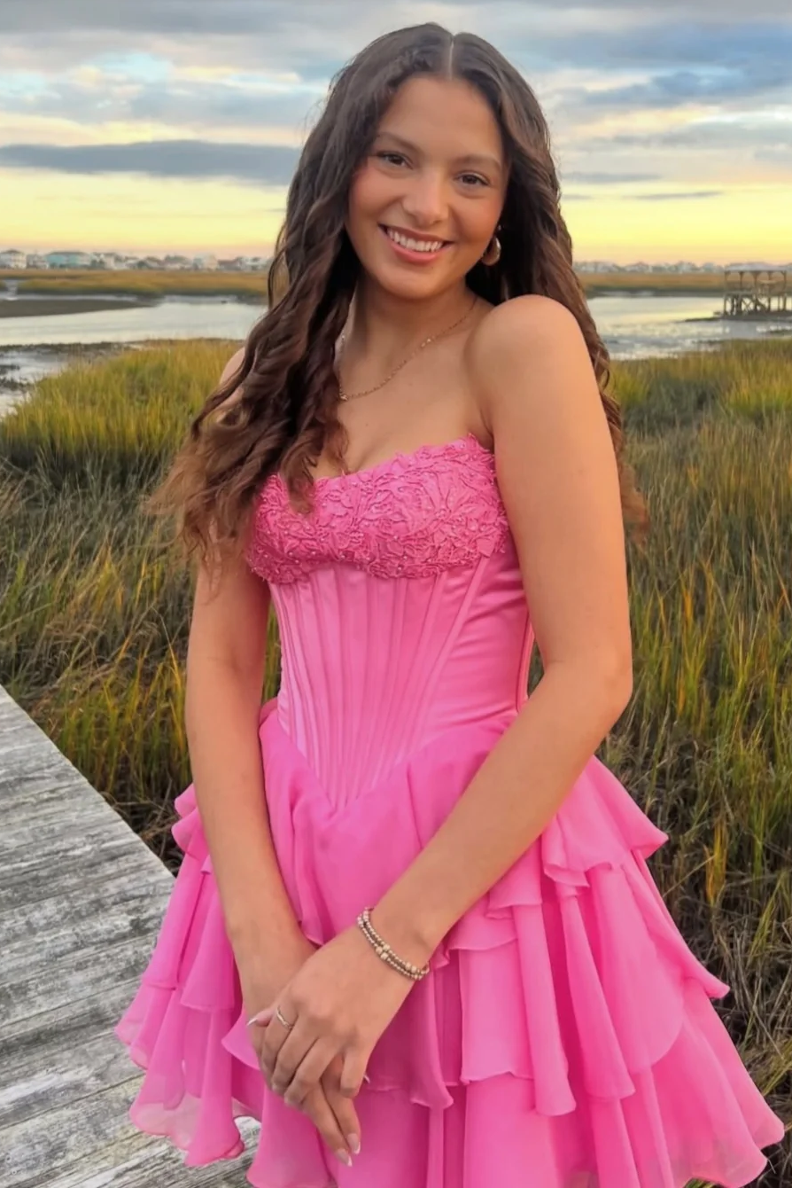 A-Line Strapless Empire-Waist Ruffles Chiffon Short Homecoming Dress with Appliques