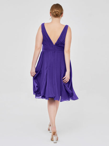 Short Chiffon Dress with V Neckline Regency