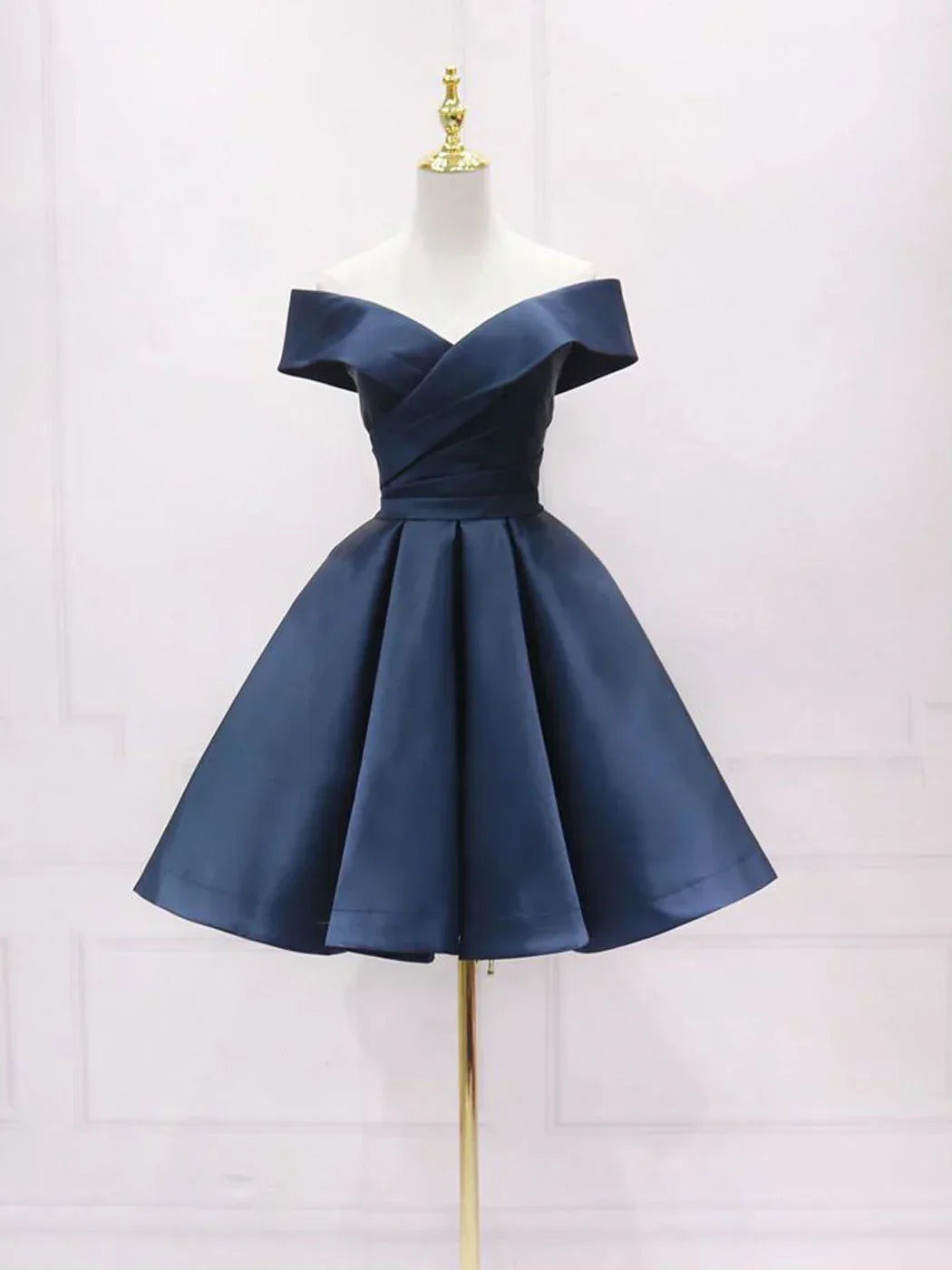 Retro Navy Blue Off-the-shoulder Design A-line Satin Party Dress Homecoming Dress HZ1024
