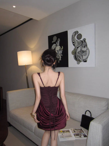 Sexy and sexy fishbone-strap waist-cinching bodycon dress, new high-end elegant dress.  11453