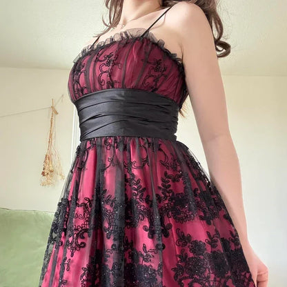 Retro Burgundy Spaghetti Strap Applique Sequin Design A-line Chiffon Satin Party Dress Homecoming Dress HZ1024