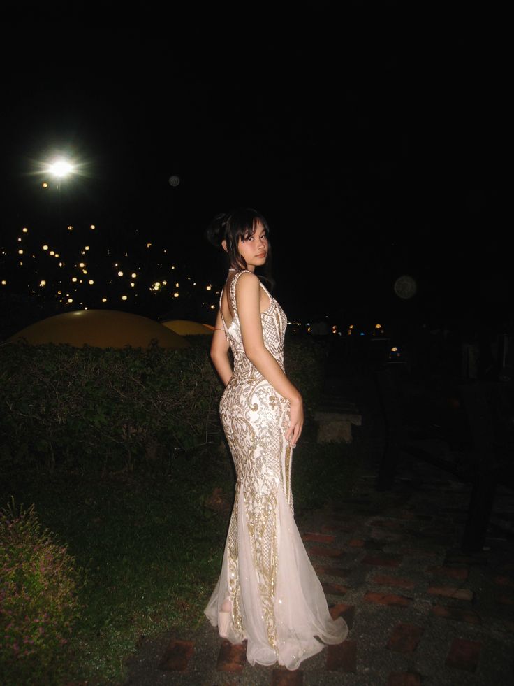 Elegant Mermaid V-neck Embroidered Sequin Long Prom Dress Evening Dress cc4986