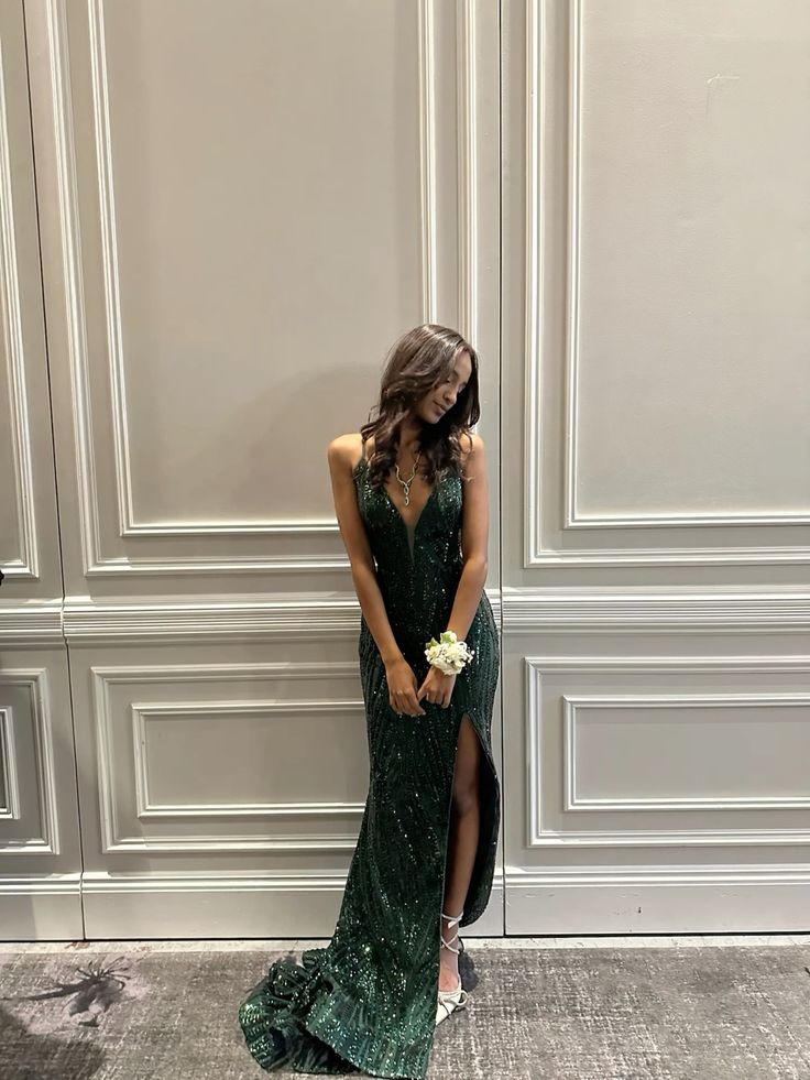 Luxurious Dark Green Mermaid Deep V Halter High Slit Sequined Train Prom Dress Evening Dress cc4991