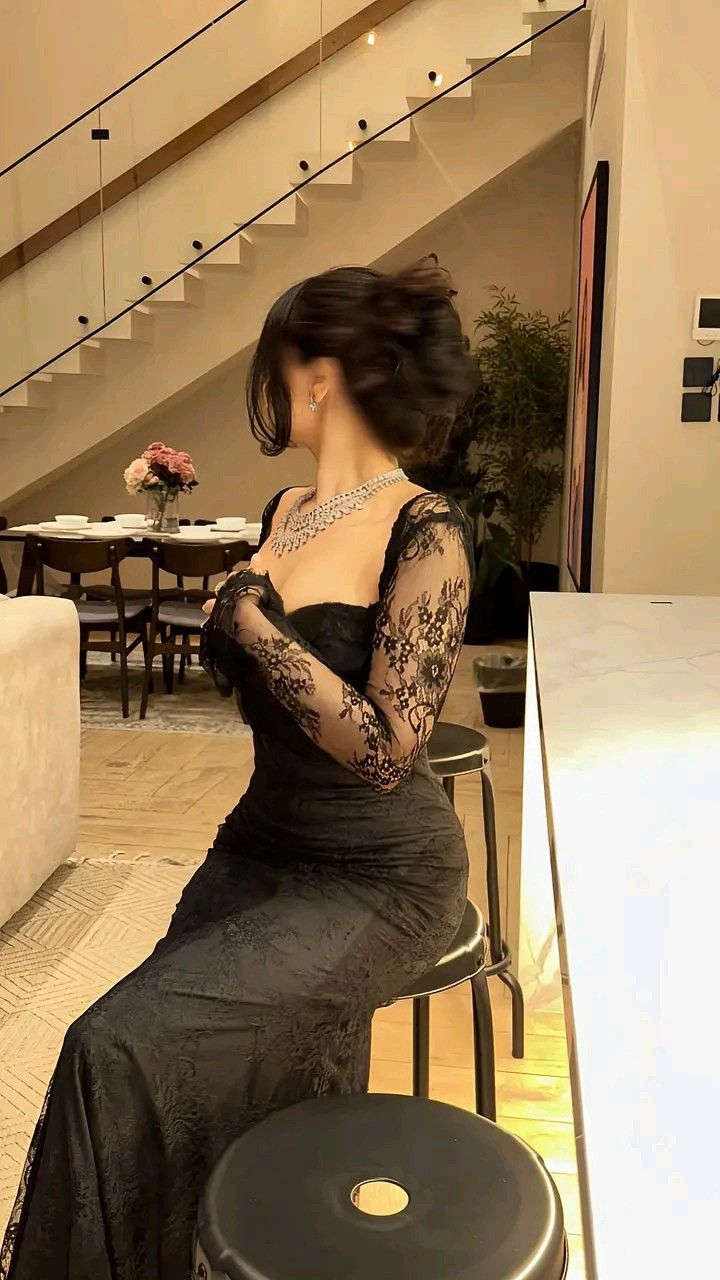 Sexy And Elegant Black Mermaid Long-Sleeved Backless Lace Long Prom Dress Evening Dress cc5082