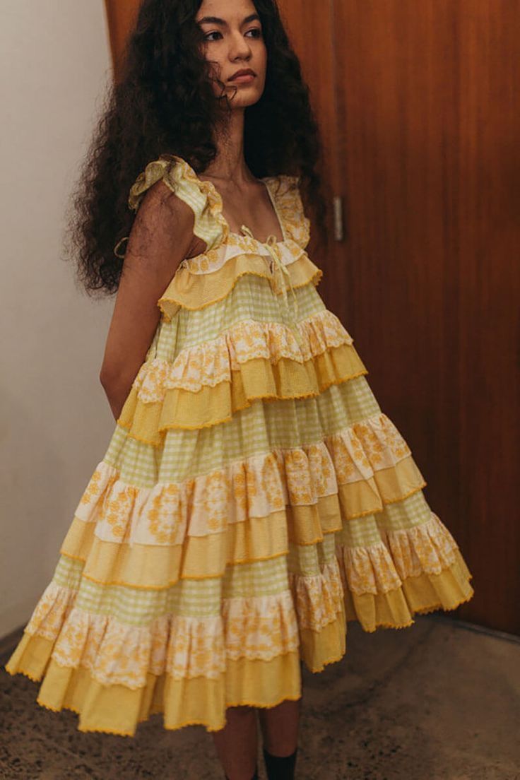 Sweet Shoulder Strap Ruffled Floral Cake Birthday Dress Homecoming Dress cc3928