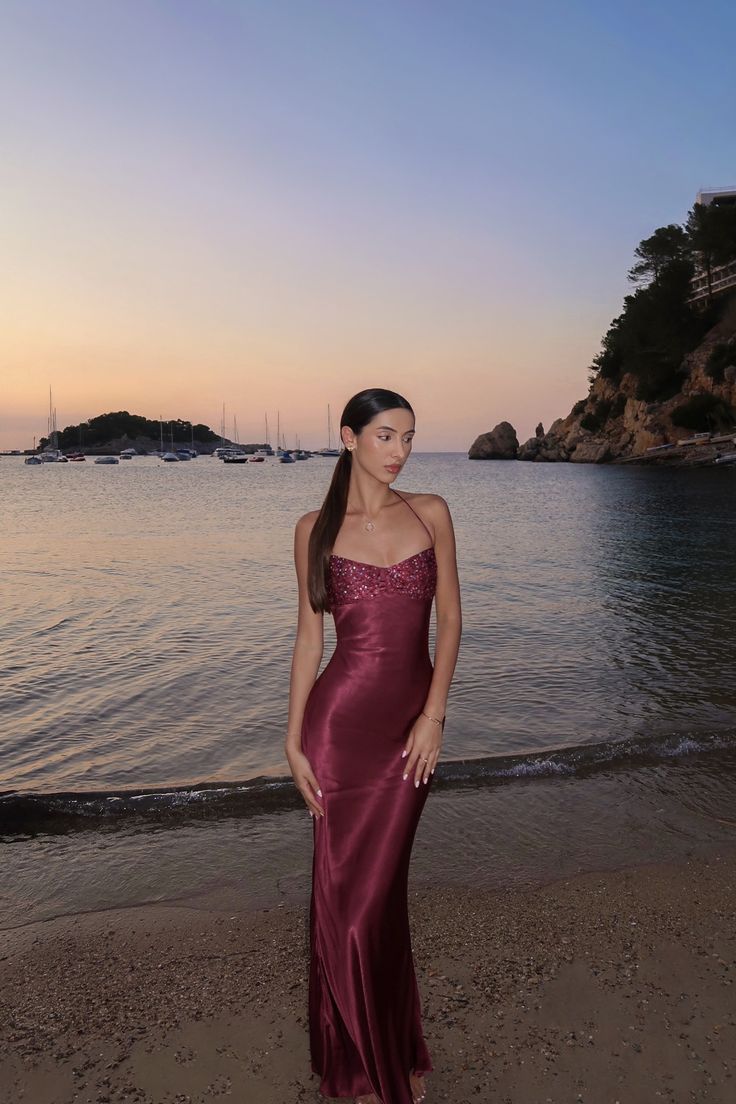 Sexy Burgundy Bodycon Halter Backless Satin Long Prom Dress Evening Dress cc5386