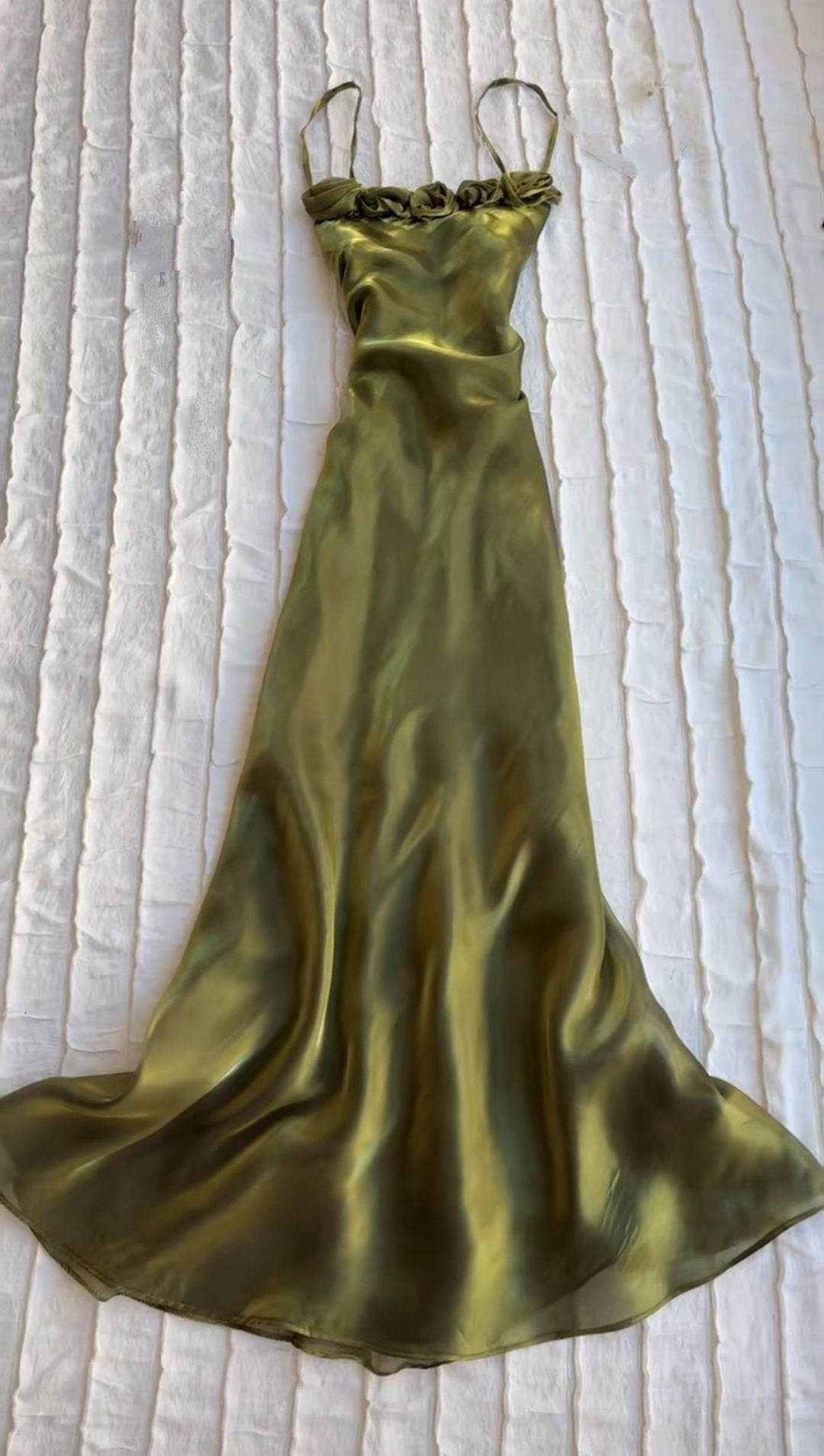 Vintage Olive Green Spaghetti Strap Strapless 3D Floral Satin Long Prom Dress Evening Dress cc5392