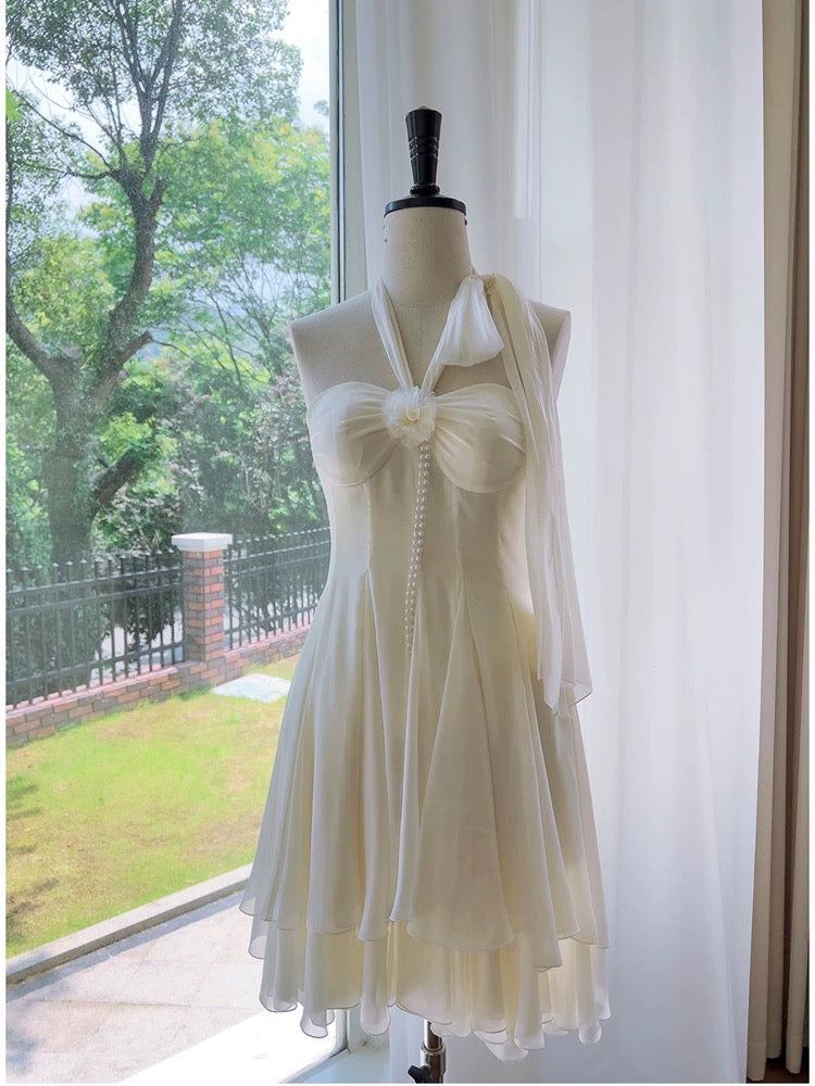 Elegant Ivory Halterneck Floral Ribbon Chiffon Mini 17th Birthday Homecoming Dress cc4604