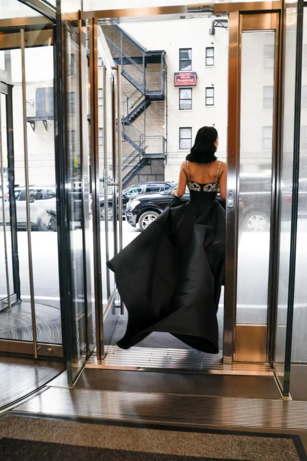 Elegant Black Spaghetti Strap A-Line Rhinestone Satin Train Prom Dress Evening Dress cc5564