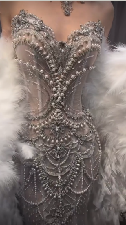 Elegant Silver-White Mermaid Sweetheart Neckline Pearl-Beaded Tulle Train Prom Dress Evening Dress cc5123