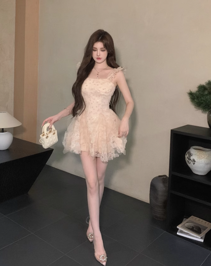 New Style Champagne Appliqued Floral Design A-line Spaghetti Strap Homecoming Dress HZ1024