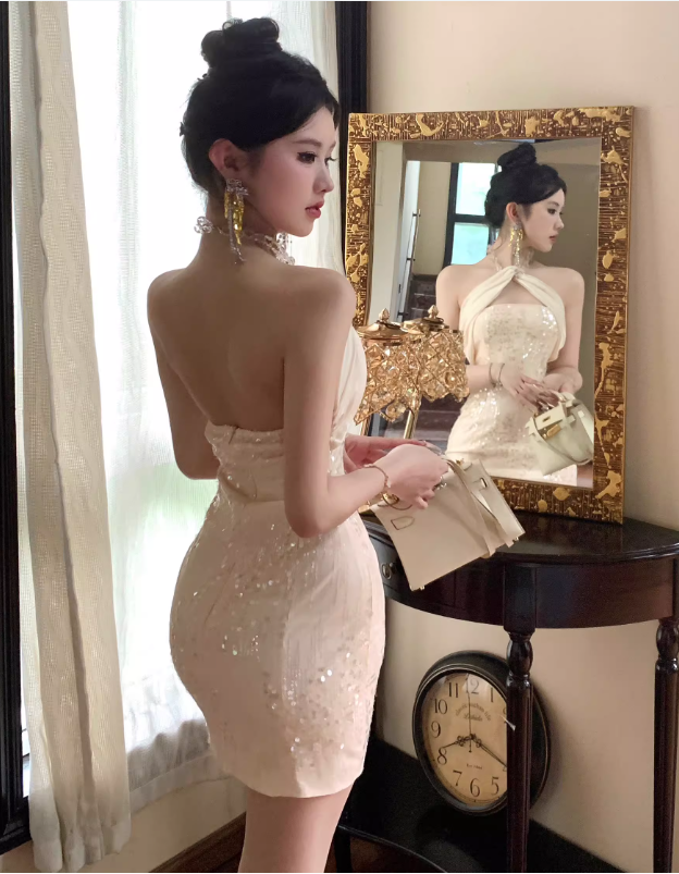 Fashion Champagne Sequin Design A-line Party Halter Dress Homecoming Dress HZ1024