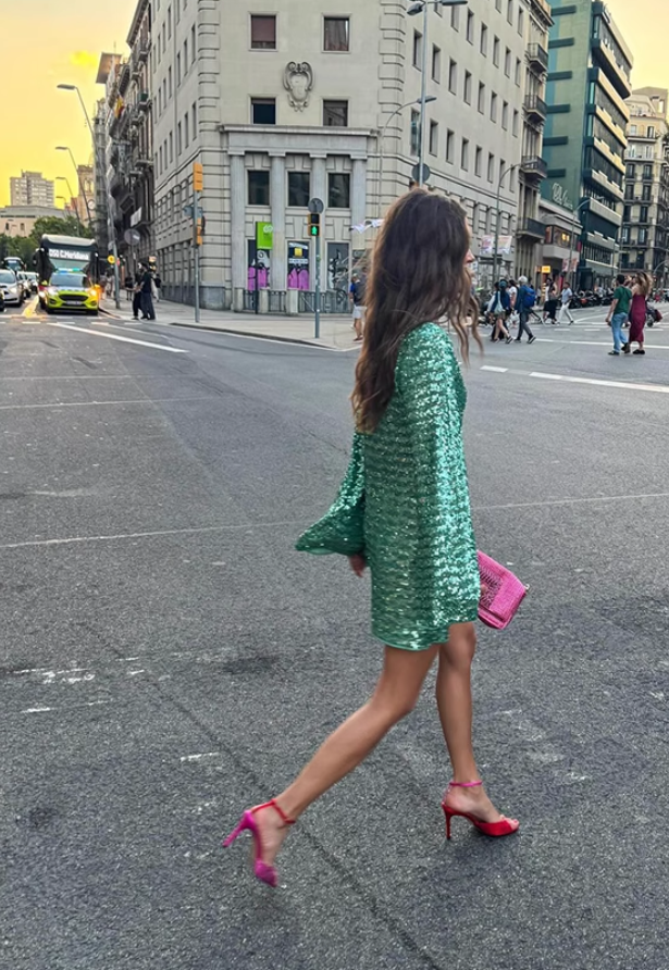 Fashion Green V-neck Sequin Design A-line Long-sleeved Women Party Dress Homecoming Dress HZ1024