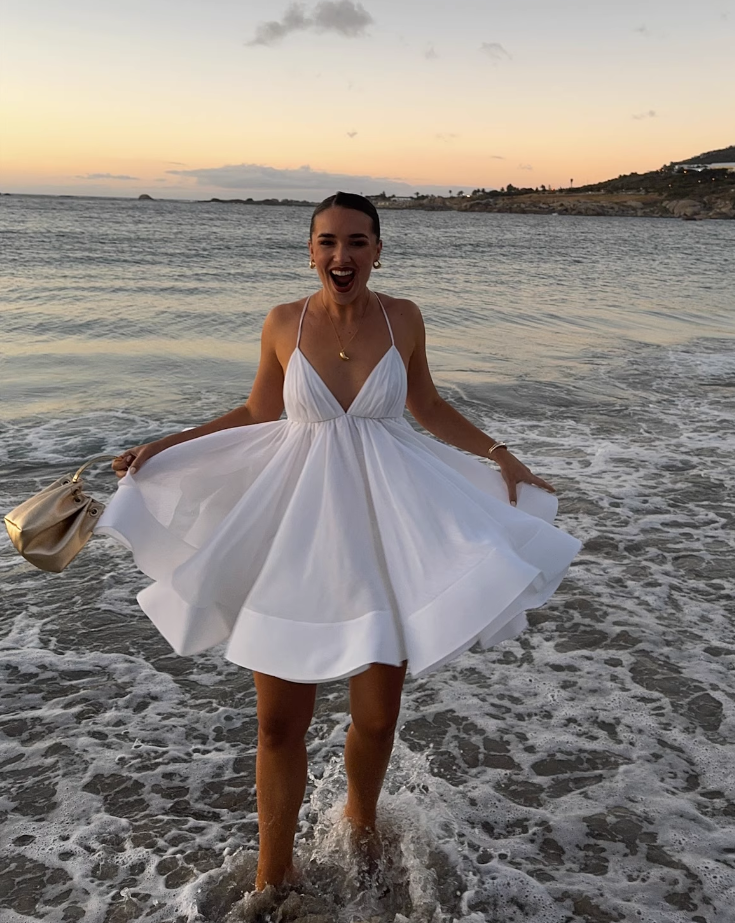 Fashion White V-neck Design A-line Spaghetti Strap Party Dress Homecoming Dress HZ1024