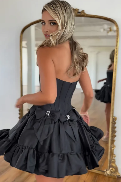 Vintage Beaded A-Line Homecoming Dress Strapless Party Dress Short Cocktail Dress HZ1024