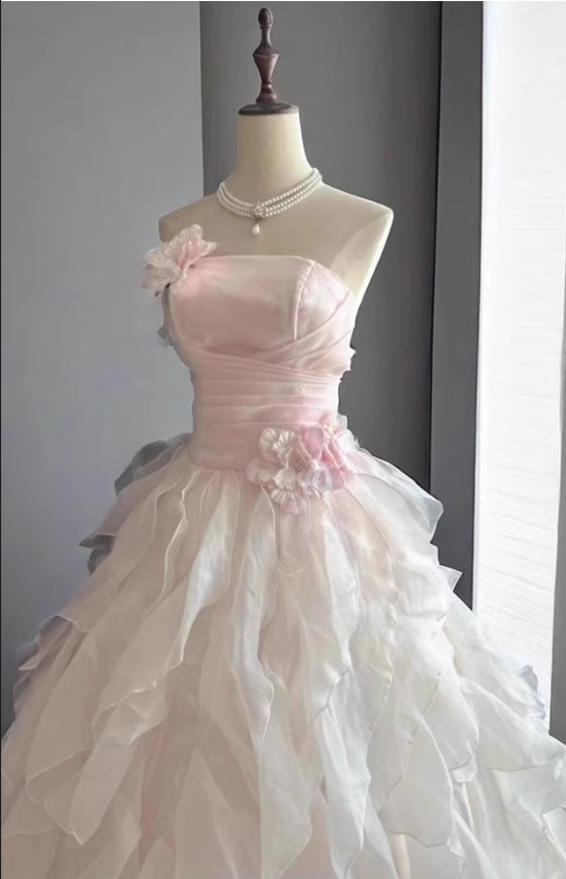 Chic Light Pink A-Line Evening Gown Strapless 3D Flowers Ball Gown Long Ruffled Tulle Formal Dress HZ1024