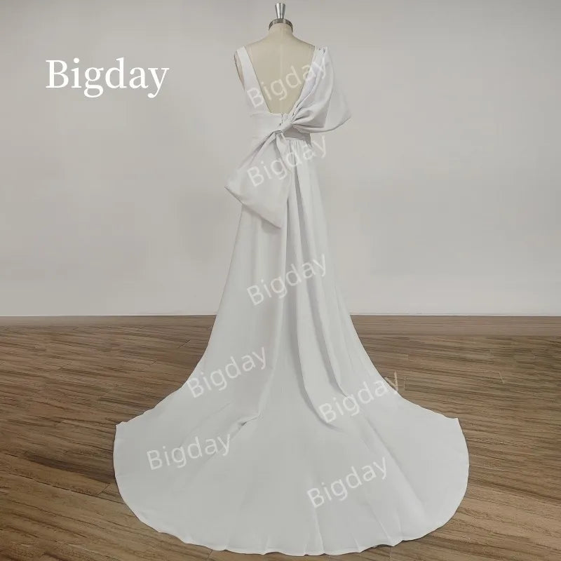 Mermaid Wedding Dress Detachable Train Bow V-Neck Elegant Bridal Gown Sleeveless Customized