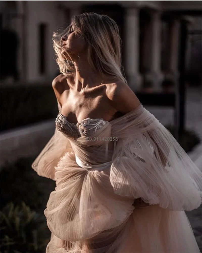 Exquisite Sweetheart Neckline Wedding Dresses Off The Shoulder Lace Appliques Bridal Gowns