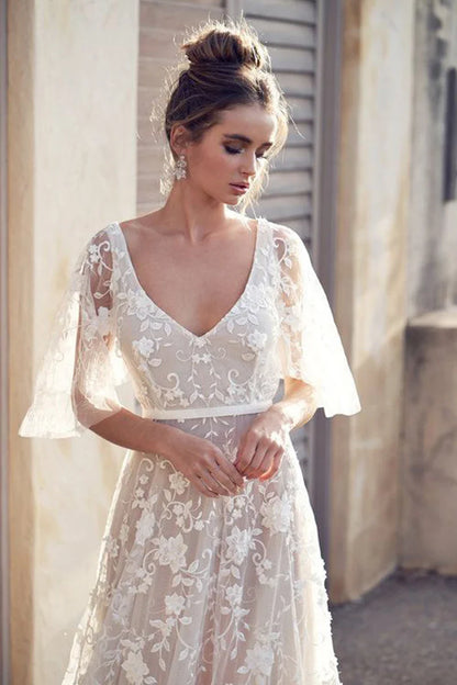 Elegant Women White Lace Wedding Dresses Flare Sleeves Mermaid Gown