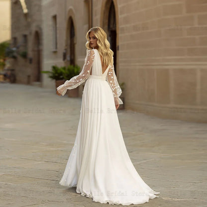 Customized Sexy Wedding Dresses Deep V Neck Bridal Gowns Backless Appliques A-Line Sweep Train Chiffon