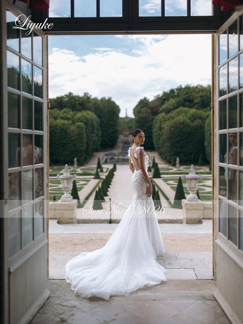 Liyuke Shining Symmetrical Lace Sweetheart Mermaid Wedding Dress