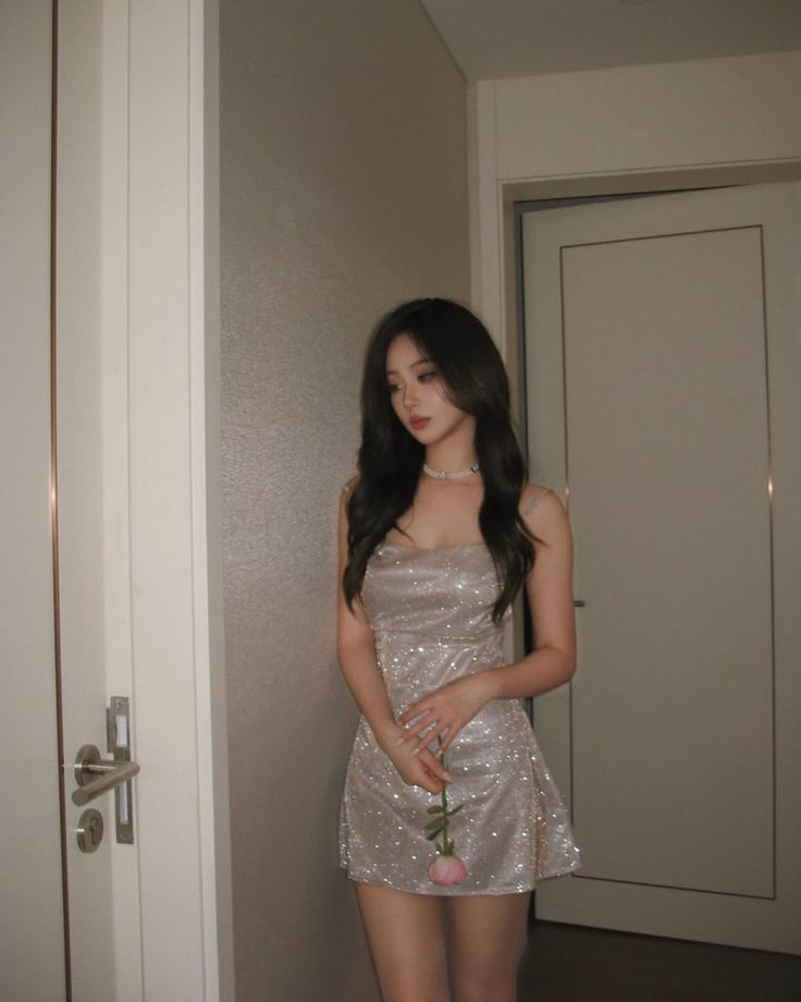 Sexy Champagne Mermaid Spaghetti Straps Sparkling Slit Mini Party Dress Homecoming Dress HZ1024