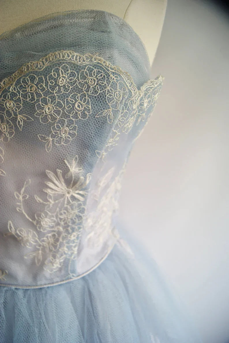 Vintage Gray Strapless Lace Tulle Short Party Dress Homecoming Dress HZ1024