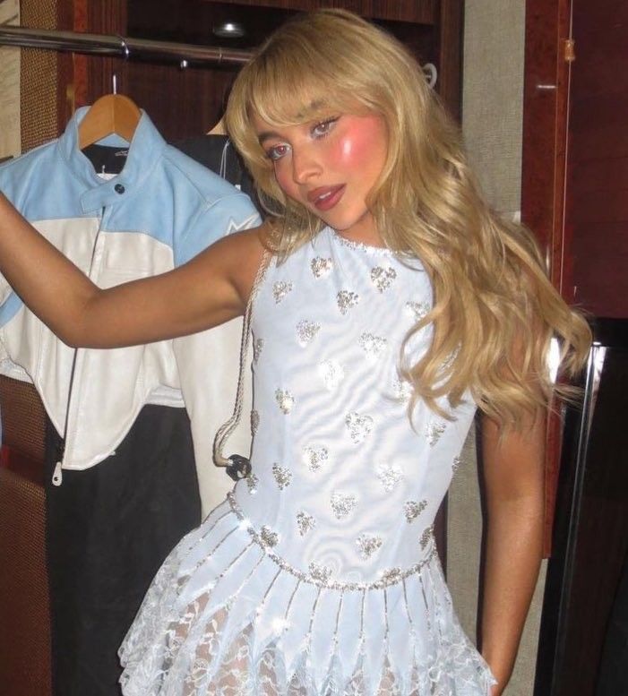 Shiny Light Blue A-Line Round Neck Lace Trim Mini Party Dress Homecoming Dress HZ1024