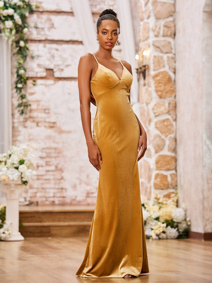 Sweetheart Neck Backless Fitted Velvet Long Gown Gold