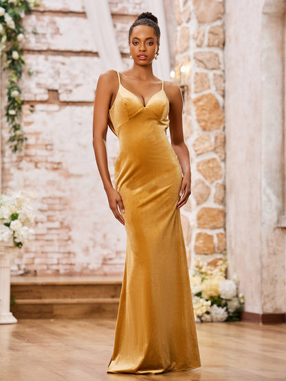 Sweetheart Neck Backless Fitted Velvet Long Gown Gold