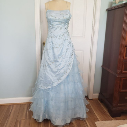 Elegant Light Blue Tulle Sequins Beaded Evening Dress Layered A Line Party Prom Dress cc2450