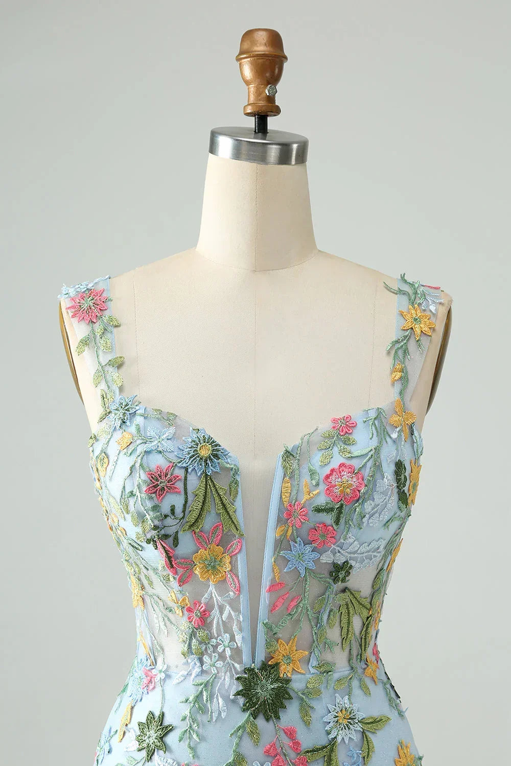 New Fashion Floral Embroidery Design A-line Strap Short Homecoming Dress HZ1024