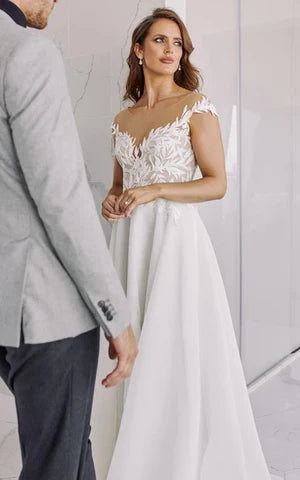 A-Line V-Neck Chiffon Floor Length Wedding Dress With Appliques Elegant