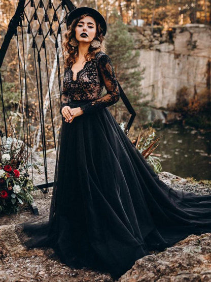 A-Line Designed Black Wedding Dresses Long Sleeves Tulle Lace Bridal Gown