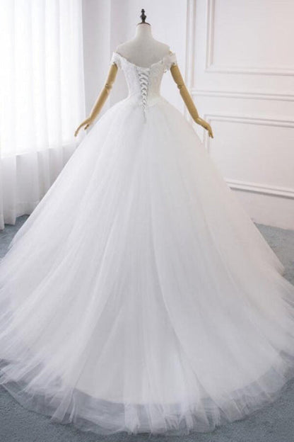 Amazing V-neck Lace Tulle Ball Gown Wedding Dress