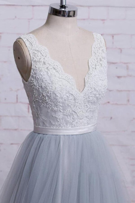 Awesome V-neck Lace Tulle A-line Wedding Dress