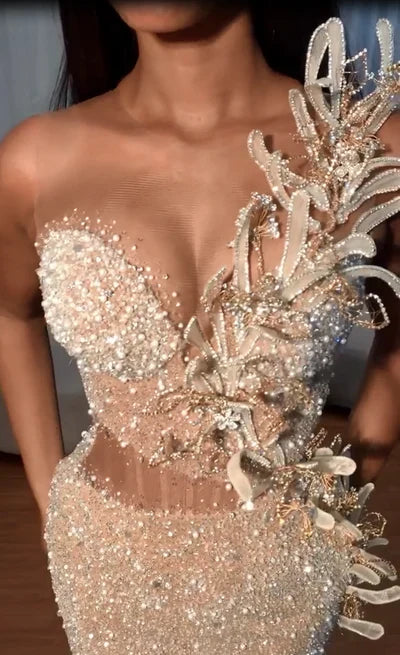 Gorgeous Strapless Prom Dress Glittering Beaded Evening Gown High Slit Party Dress Trailing Long Formal Dress HZ1024