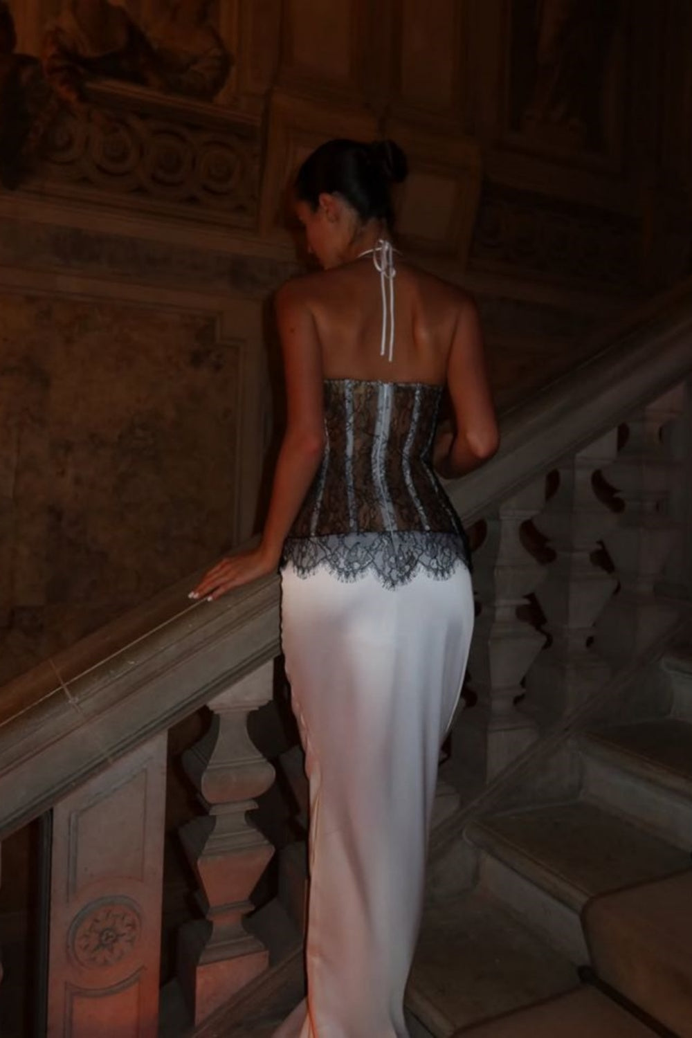 Vintage Luxury Glam Style Halter Cutout Gown | Cream-Black Lace Contrast Satin Maxi Dress for Gala Retro Theme Party High-End Social Event gh6439