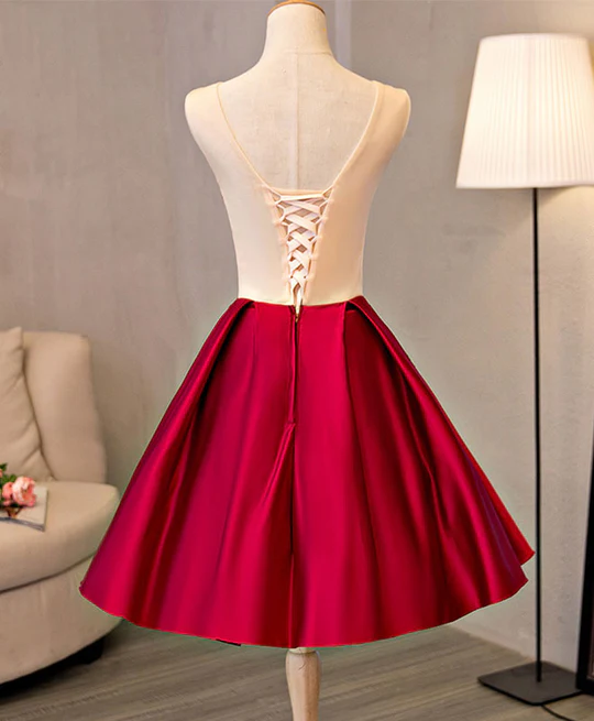 Vintage Red Floral Embroidery Design A-line Lace-up Satin Party Dress Homecoming Dress HZ1024