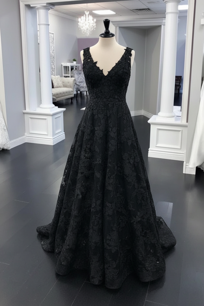 White Floral Lace Wedding Dress A Line V Neck Bridal Dress Sleeveless