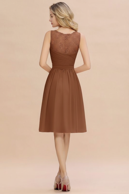 Elegant Ruffle Chiffon Short Bridesmaid Dress Sleeveless V-Neck Aline Knee Length Homecoming Dress