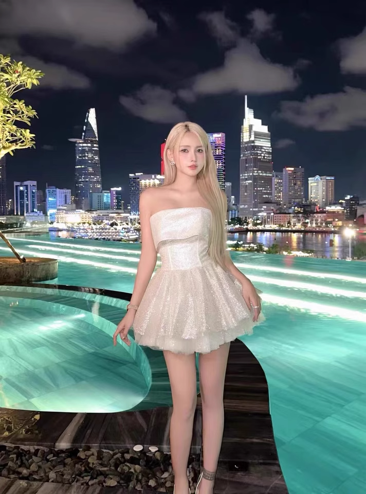 Cute Beige Sequin Ruffled Hem Design A-line Satin Strapless Party Dress Homecoming Dress HZ1024