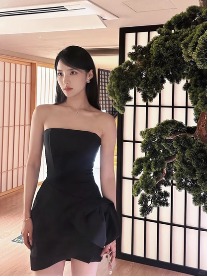 Elegant Black Strapless Bow Design A-line Satin Party Dress Homecoming Dress HZ1024