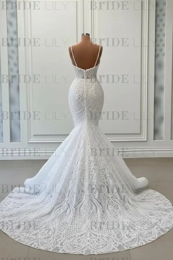 Charming Sleeveless Spaghetti Straps Mermaid Wedding Dress with Ruffles