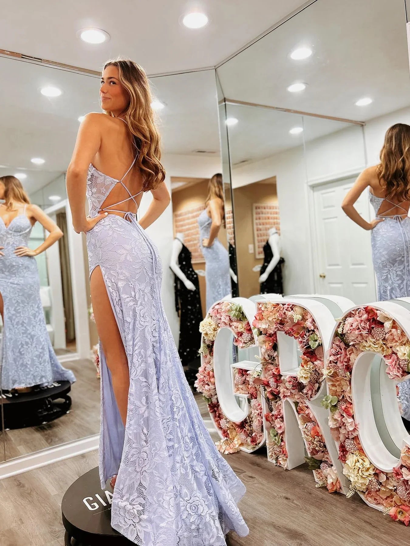 Aimishang Dress Chic Mermaid Spaghetti Straps Lavender Lace Long Prom Dress Elegant Evening Party Dress With Slit