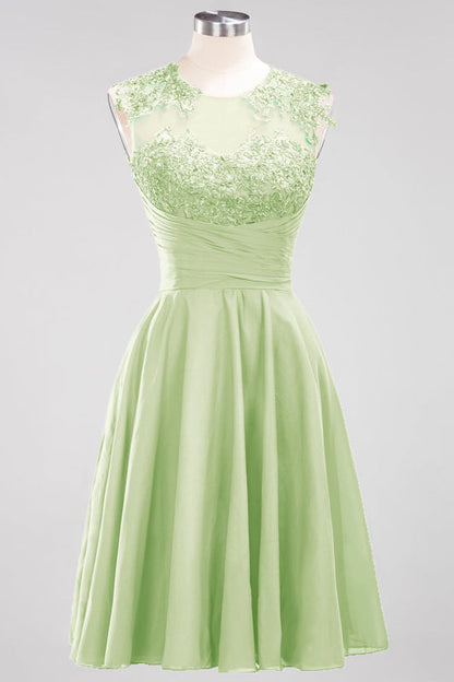 Chiffon Round Neck Short Bridesmaid Dresses with Appliques