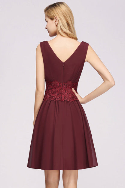 Cute V-Neck Sleeveless Lace Bridesmaid Dresses Knee Length