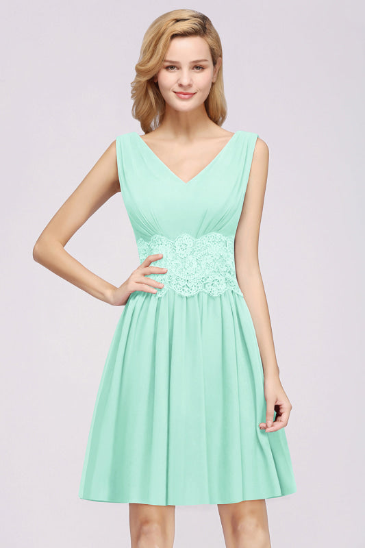 Cute V-Neck Sleeveless Lace Bridesmaid Dresses Knee Length