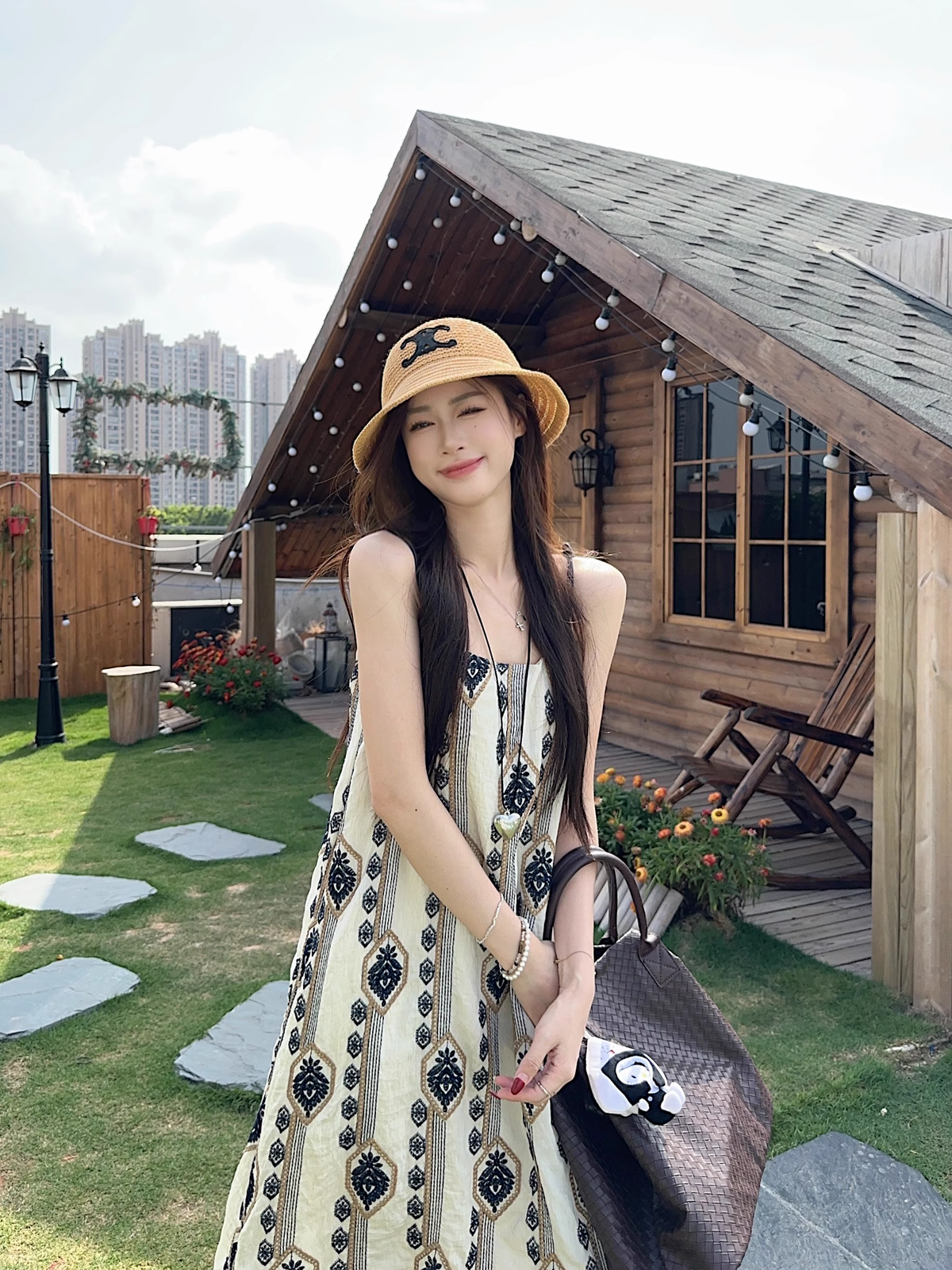 New Fashion Floral Loose-fitting Design Beach Holiday A-line Spaghetti Strap Dress HZ1024